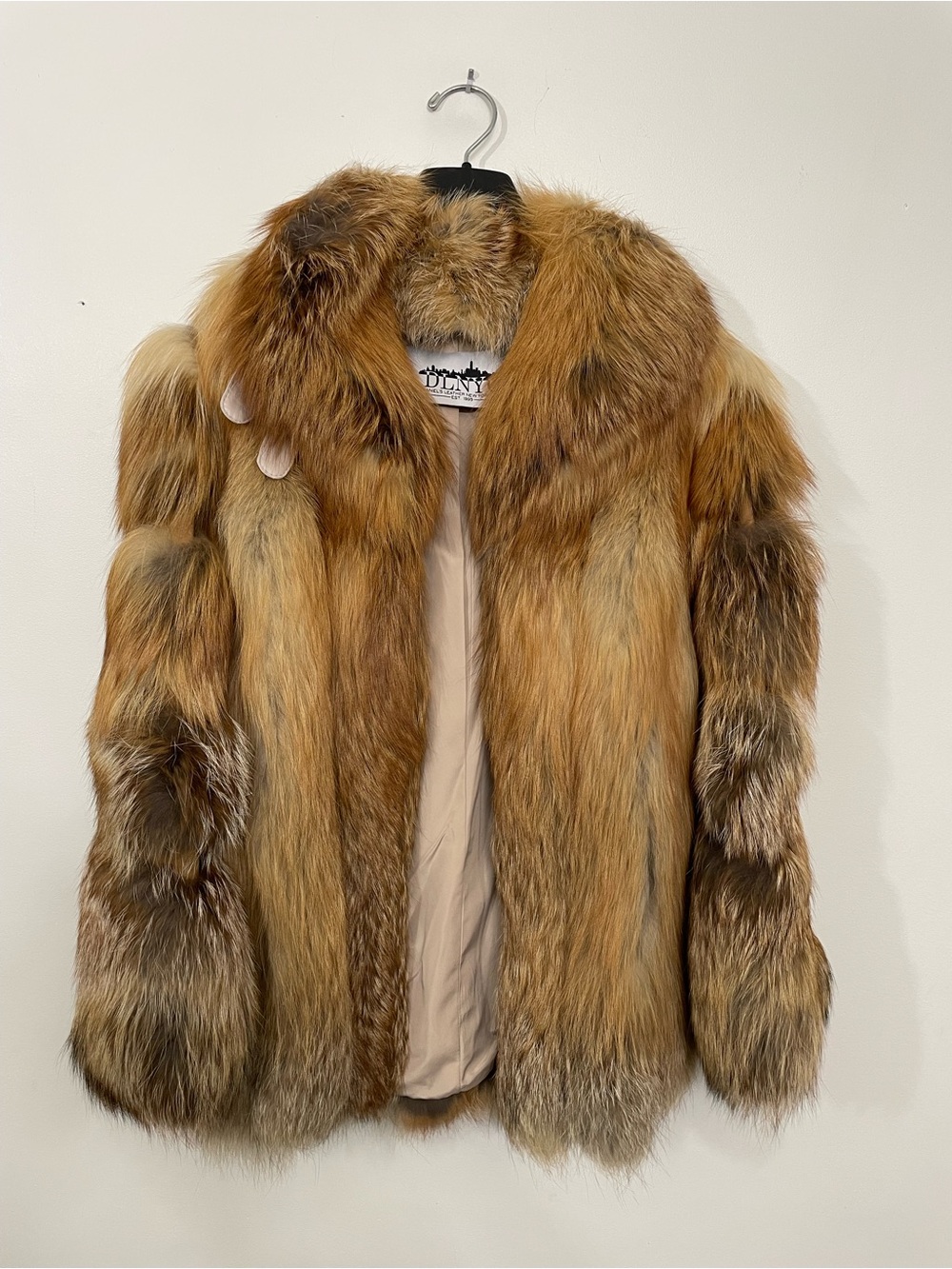 Luxury Genuine Fox Fur Coat w/ Matching Fur Hat DLNY New York Women’s Medium